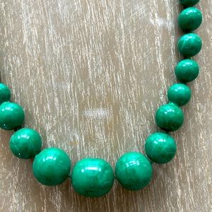 Vintage Beaded Green Necklace